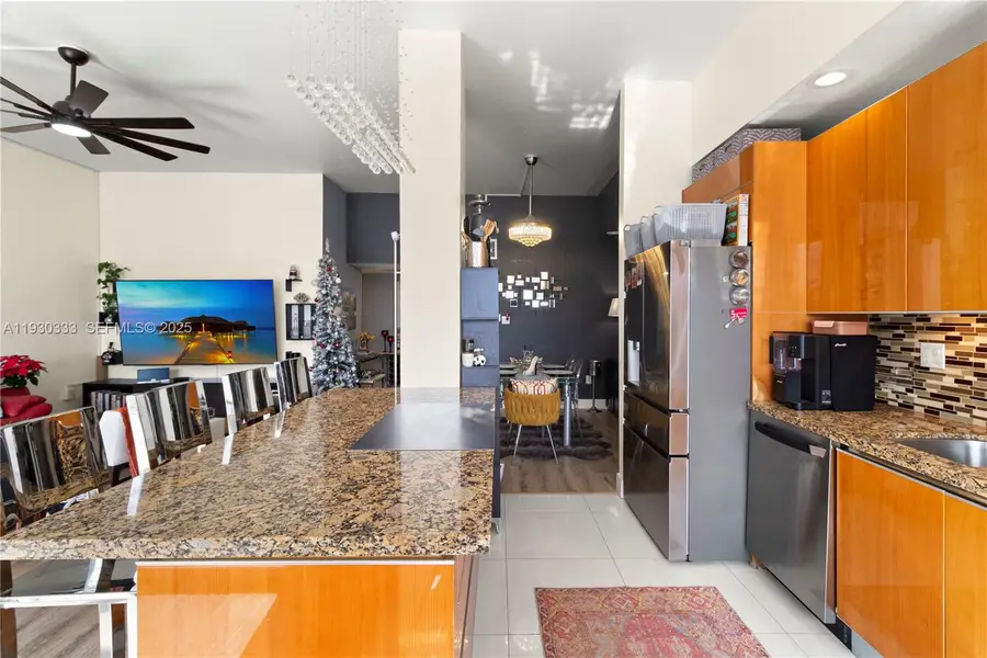 18061 Biscayne Blvd #PH01, Aventura, FL 33160 - Image #3