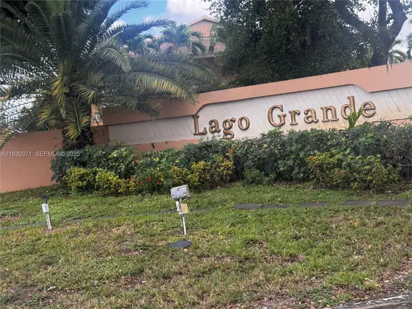 6455 W 27th Ave #44-13, Hialeah, FL 33016