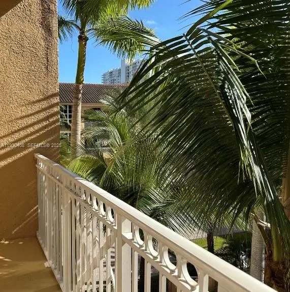 3001 NE 185th St #418, Aventura, FL 33180 - Image #3