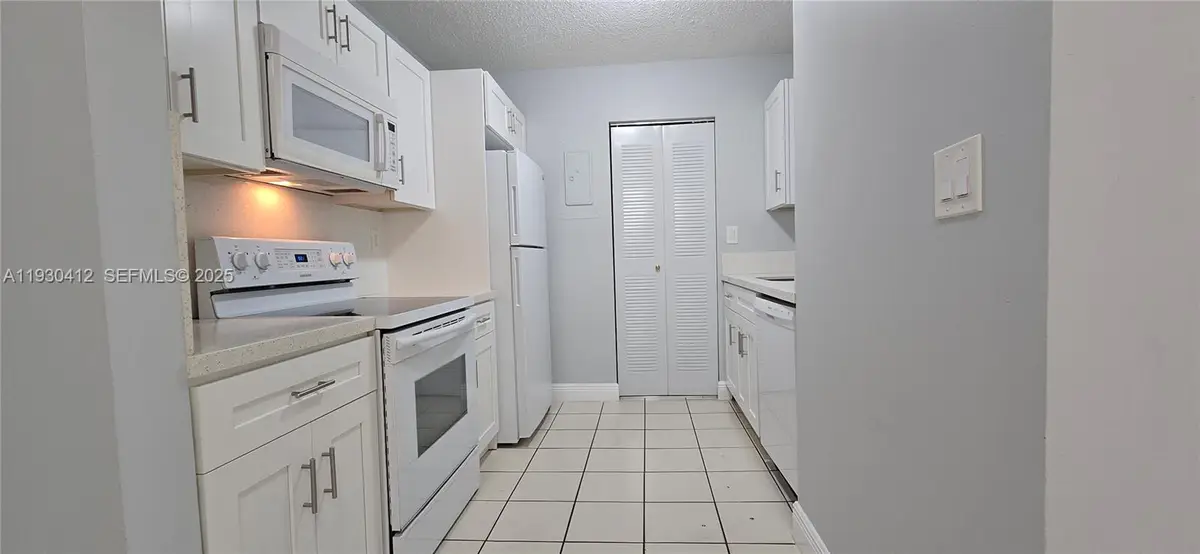 646 NW 114th Ave #201, Sweetwater, FL 33172 - Image #1