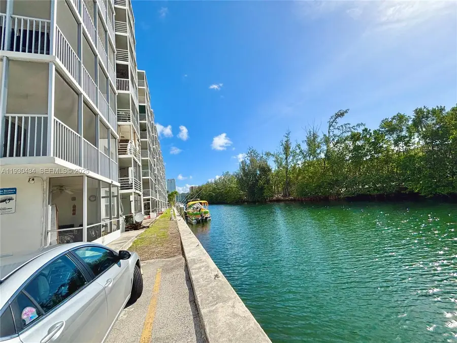 3660 NE 166th St #506, North Miami Beach, FL 33160 - Image #2