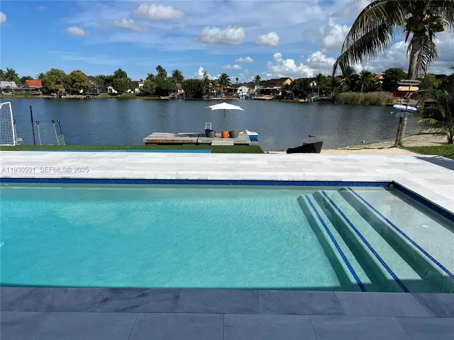 6101 SW 153rd Ct Rd, Miami, FL 33193 - Image #2