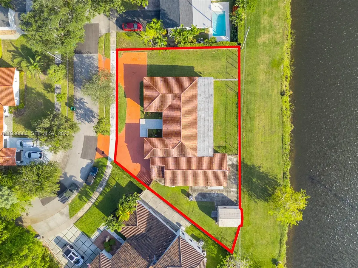 9380 SW 83rd St, Miami, FL 33173 - Image #1