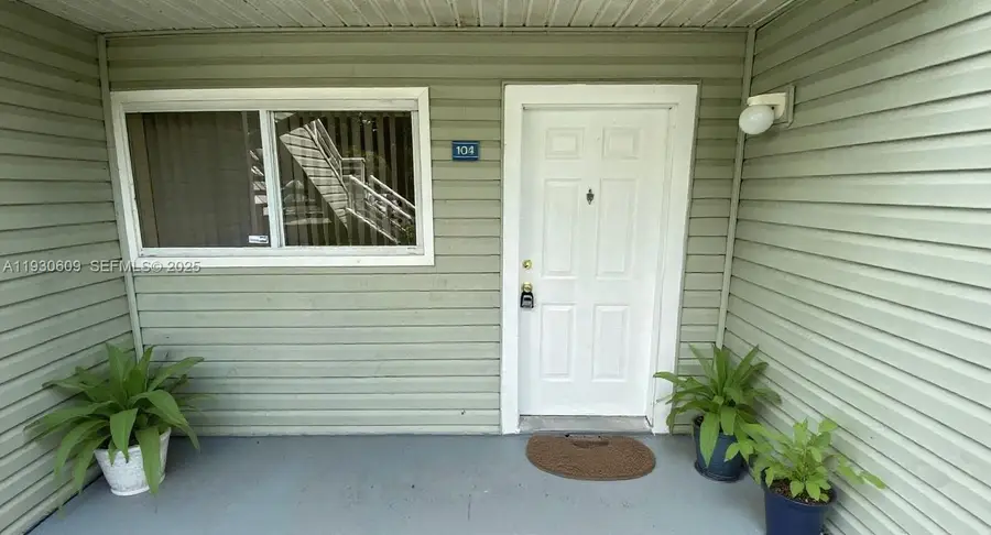3417 NW 44th St #104, Oakland Park, FL 33309 - Image #2