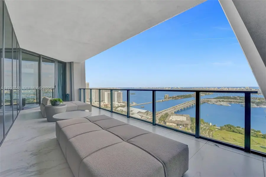 1000 Biscayne Blvd #3902, Miami, FL 33132 - Image #3