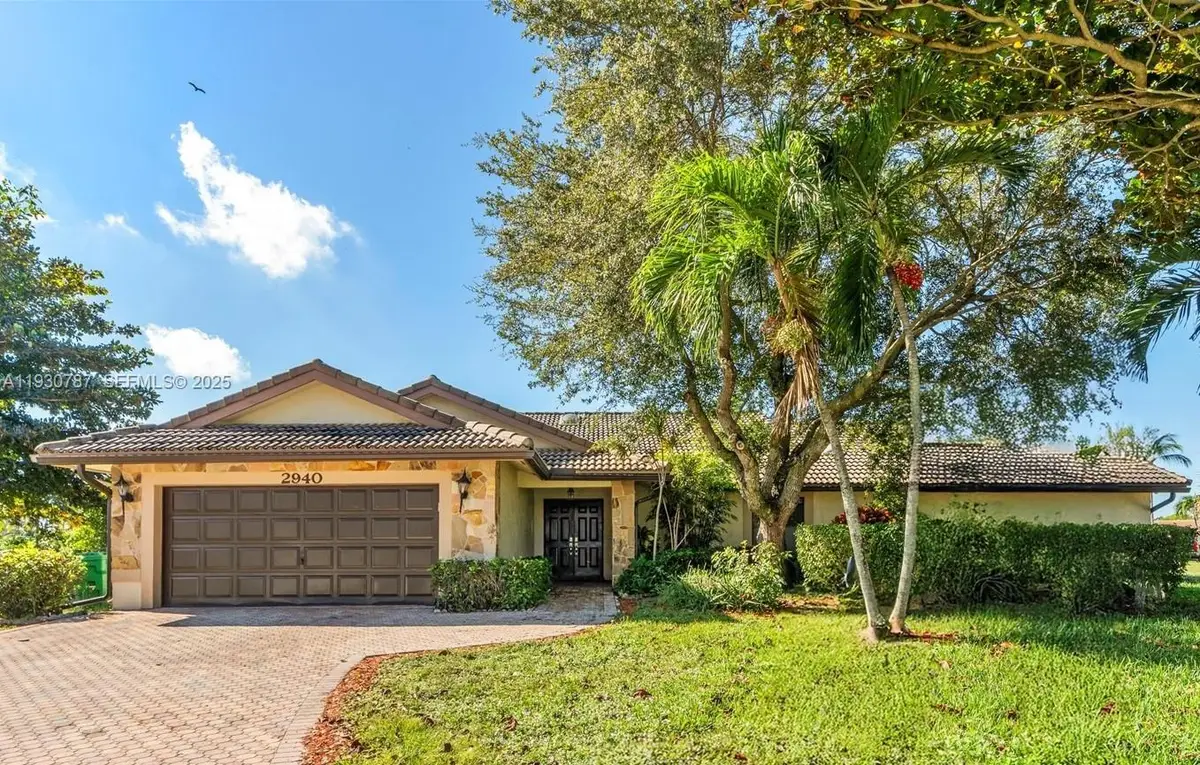 2940 NW 114th Way, Coral Springs, FL 33065 - Image #1
