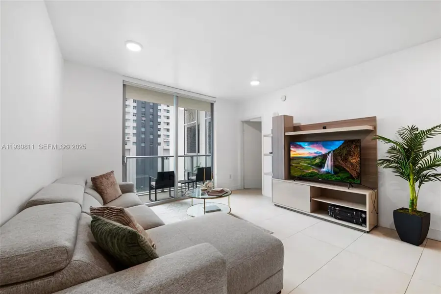 1100 S Miami Ave #702, Miami, FL 33130 - Image #2