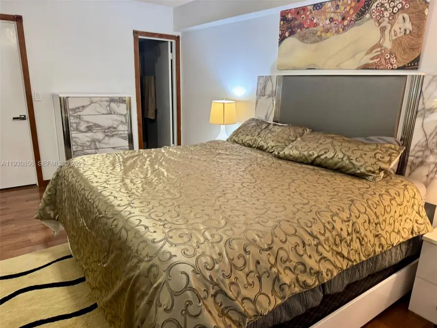 201 180 Th Dr #114, Sunny Isles Beach, FL 33160 - Image #3