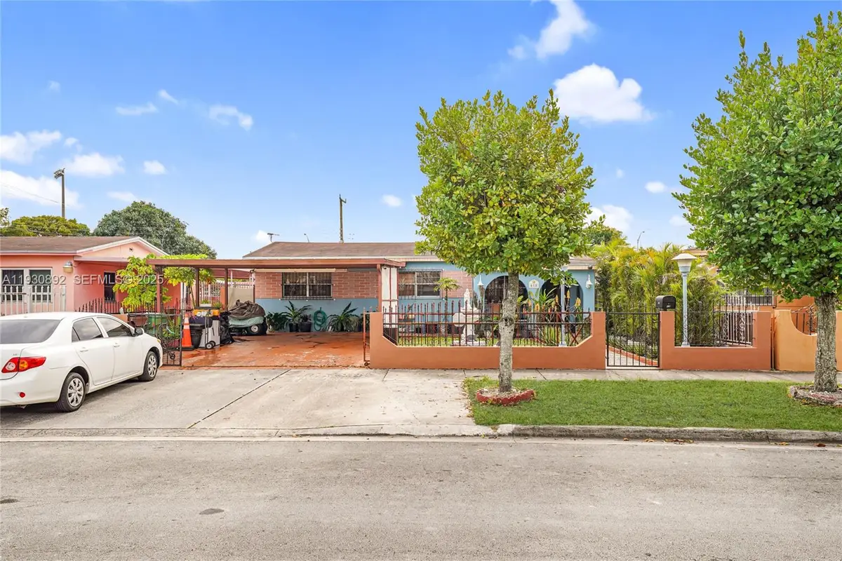 618 W 32nd St, Hialeah, FL 33012 - Image #1