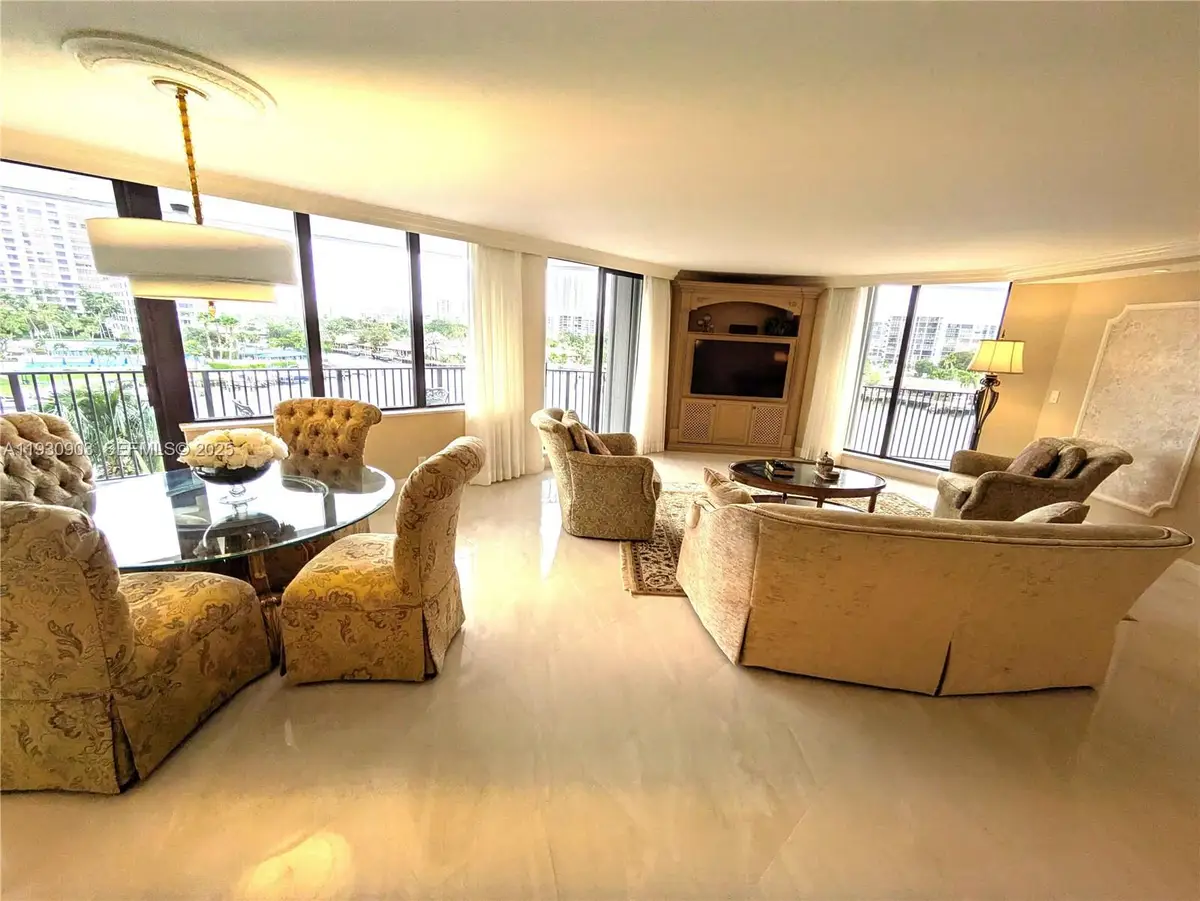 300 Three Islands Blvd #204, Hallandale Beach, FL 33009 - Image #1