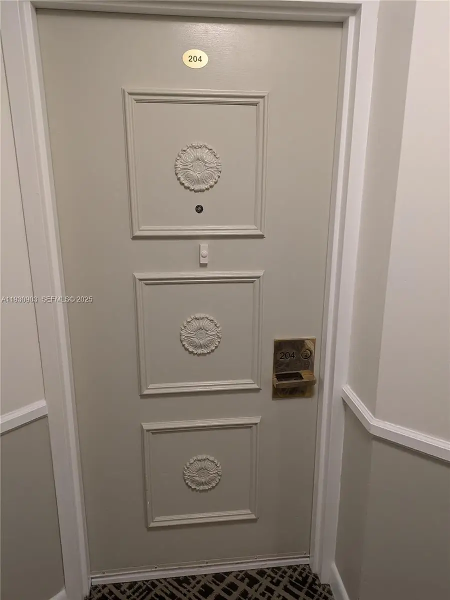 300 Three Islands Blvd #204, Hallandale Beach, FL 33009 - Image #2