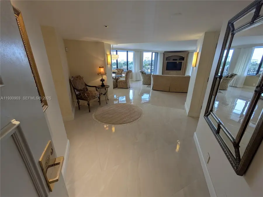 300 Three Islands Blvd #204, Hallandale Beach, FL 33009 - Image #3