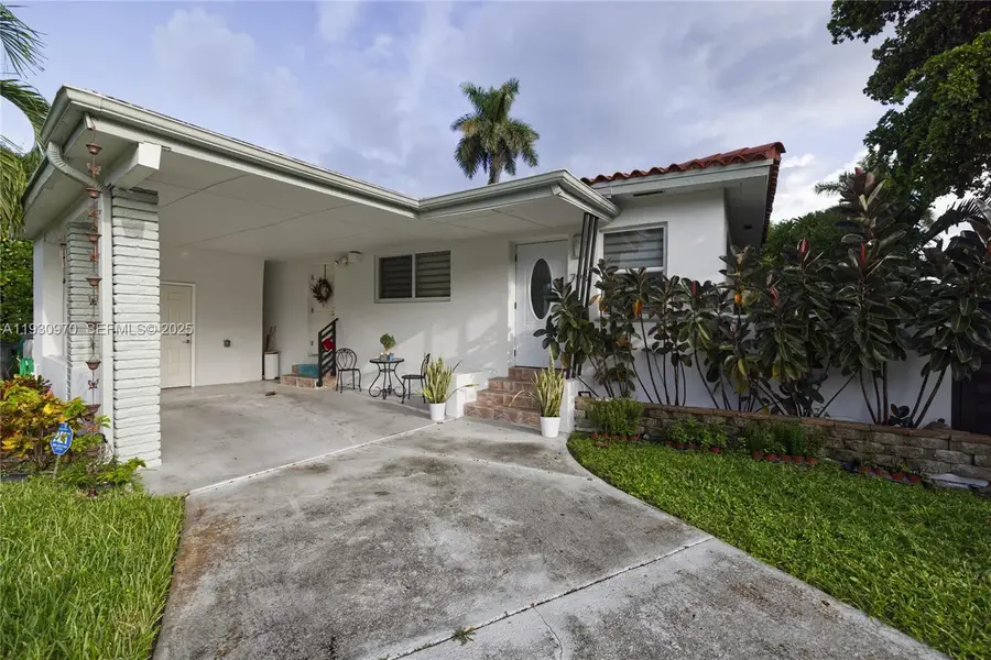 795 NE 146th St, North Miami, FL 33161 - Image #2