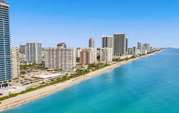 1980 S Ocean Dr #2H, Hallandale Beach, FL 33009