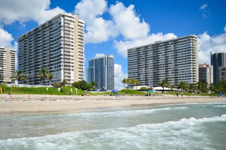 1980 S Ocean Dr #2H, Hallandale Beach, FL 33009 - Image #2