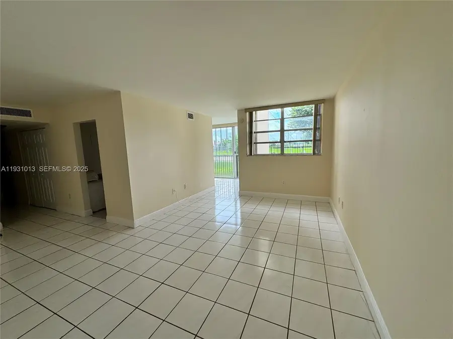 9411 SW 4th St #111, Miami, FL 33174 - Image #2