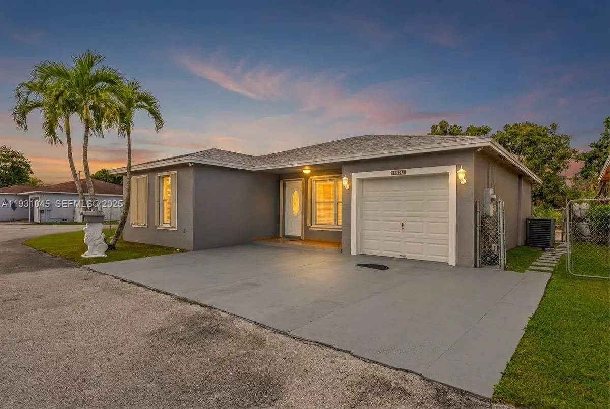 29964 SW 158th Pl, Homestead, FL 33033 - Image #1