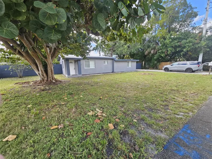 2488 SW 6th Ct, Fort Lauderdale, FL 33312 - Image #2