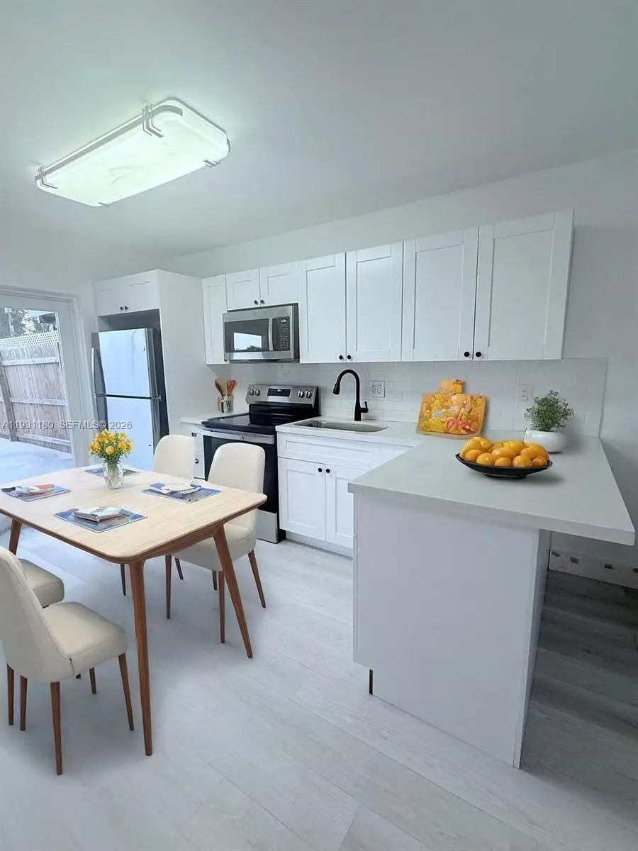 6801 W 36th Ave #102, Hialeah, FL 33018 - Image #3