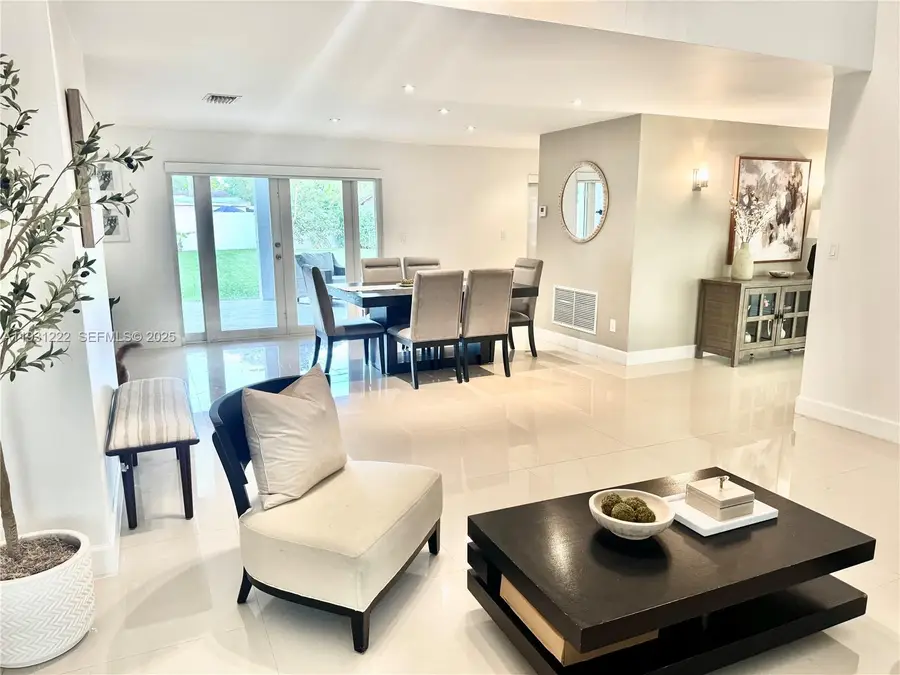 16323 SW 108th Ct, Miami, FL 33157 - Image #3