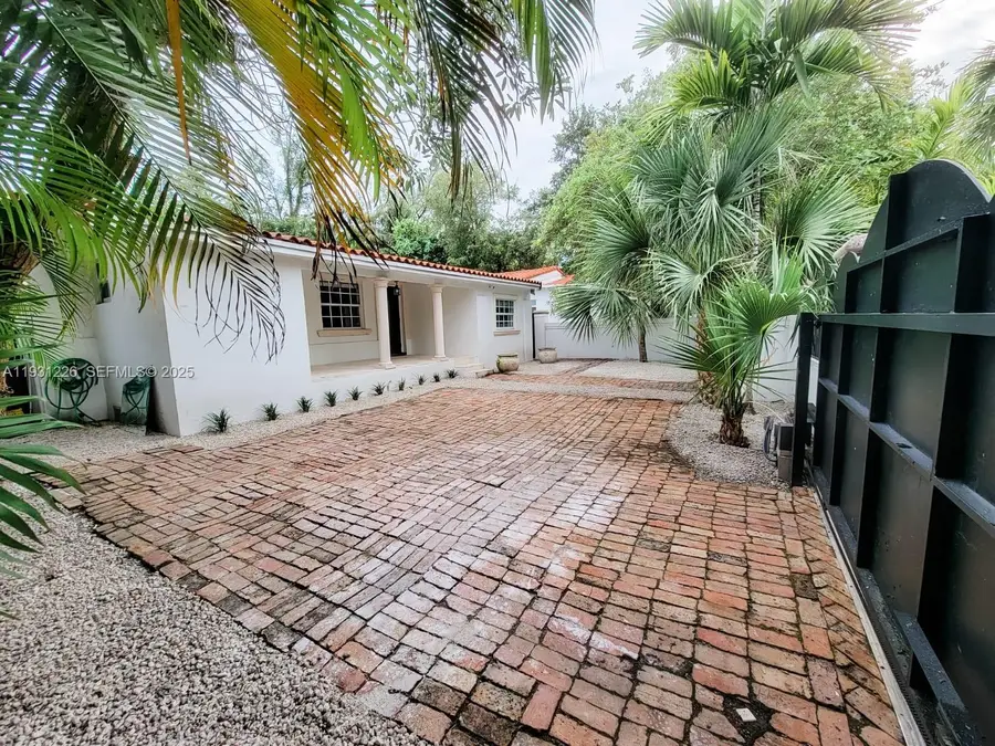 3685 SW 1st Ave, Miami, FL 33145 - Image #3