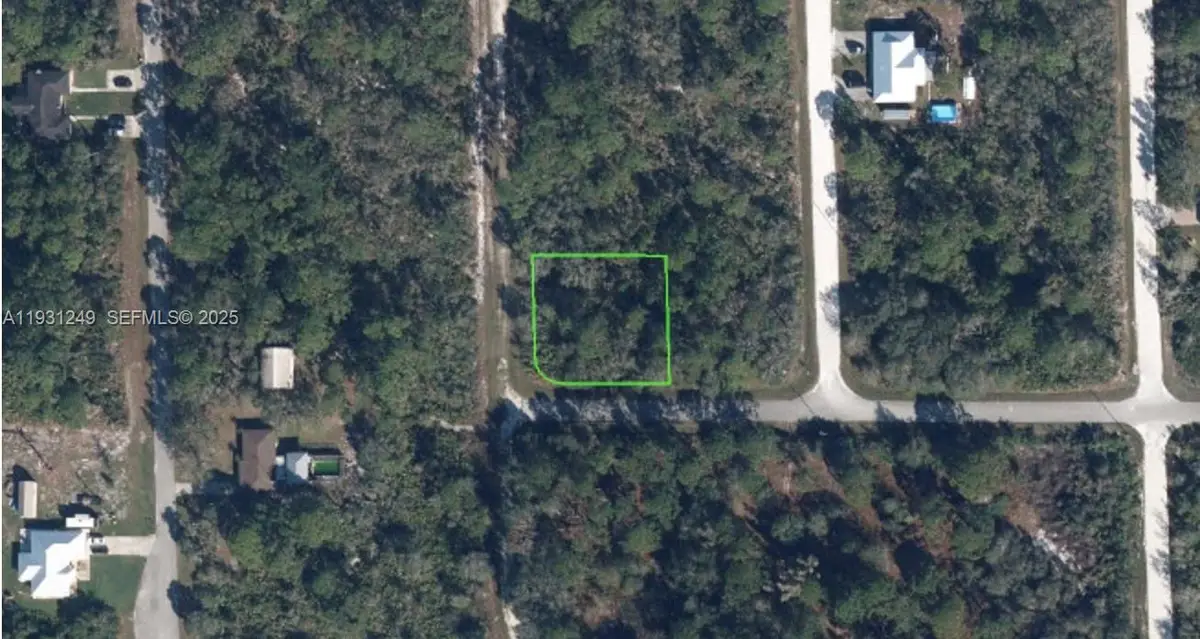 132 NW Audrey Ave, Lake Placid, FL 33852 - Image #1