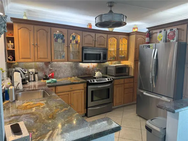 2731 NE 14th St Cswy #324, Pompano Beach, FL 33062