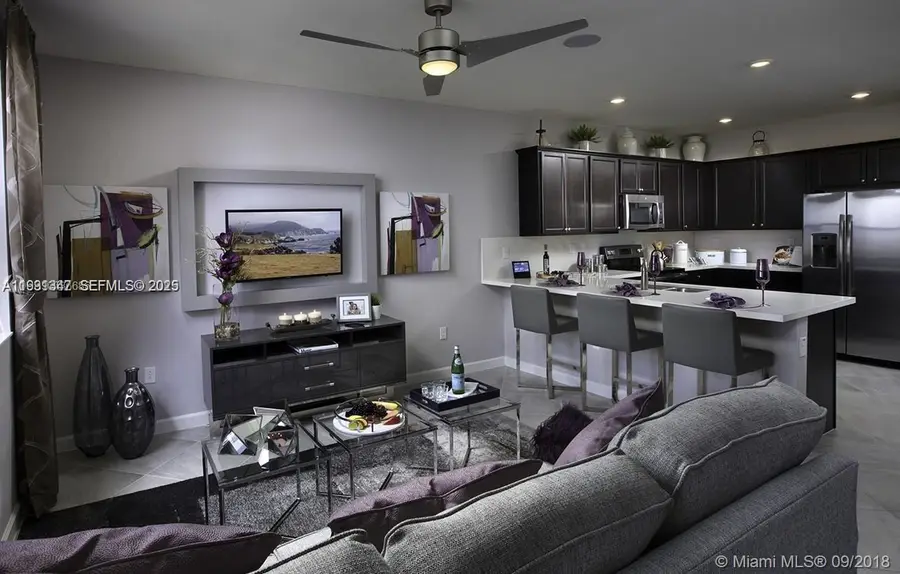 3541 W 104th Ter, Hialeah, FL 33018 - Image #3