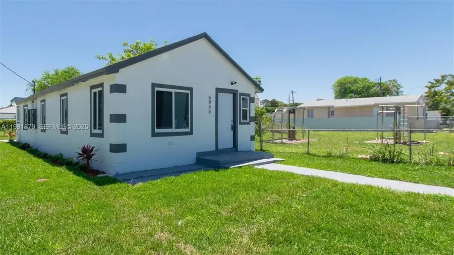 6859 NW 17th Ave, Miami, FL 33147 - Image #3