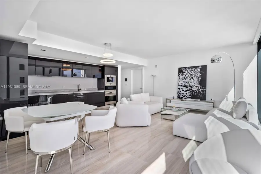 1451 Brickell Ave #1803, Miami, FL 33131 - Image #2