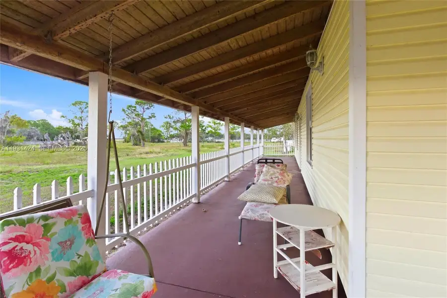 200 Park Land Drive, Lake Placid, FL 33852 - #3