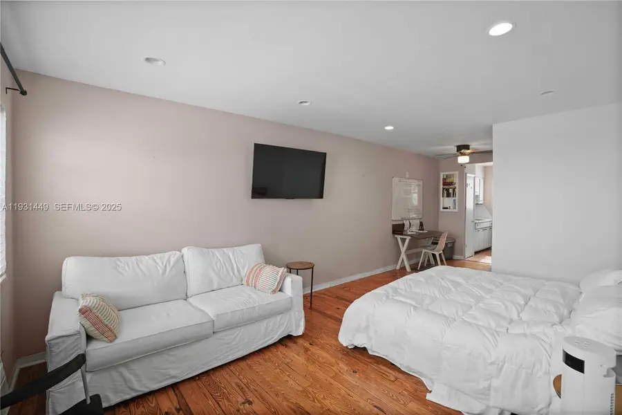 200 76th St #56, Miami Beach, FL 33141 - Image #3