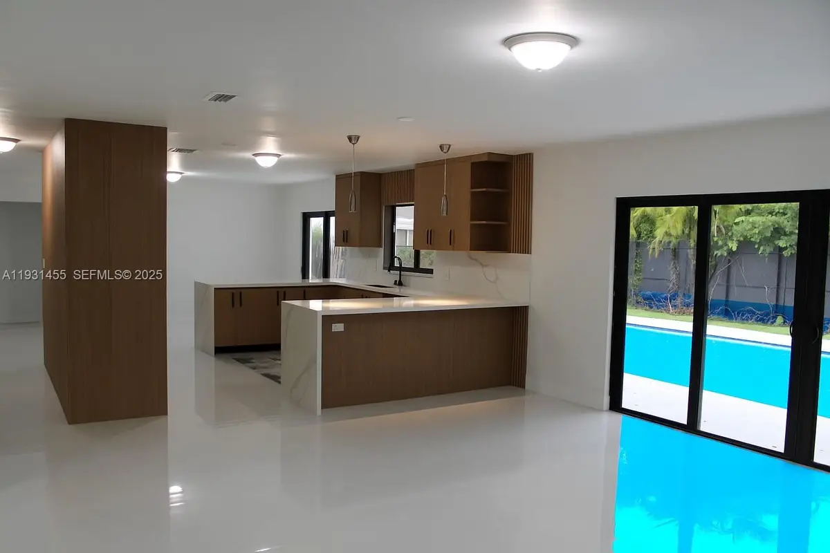 7630 SW 94th Ave, Miami, FL 33173 - Image #1