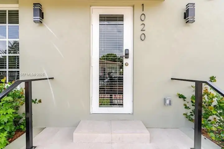 1020 6th St, Miami Beach, FL 33139 - Image #3