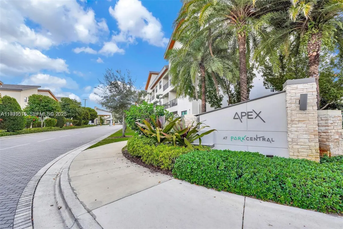 8025 NW 104th Ave #23, Doral, FL 33178 - Image #1