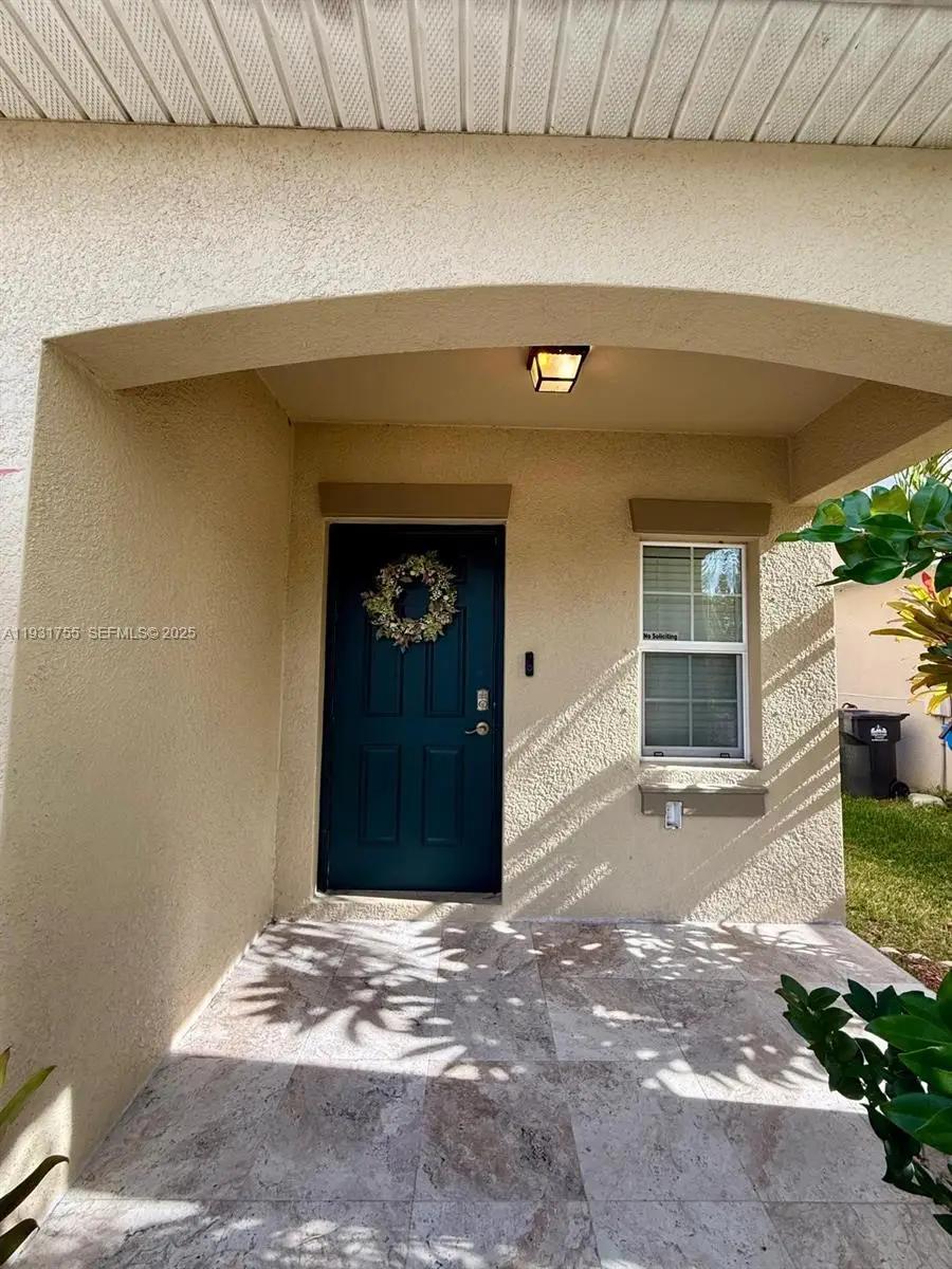 6821 Blue Moon Way, Sun City Center, FL 33573 - Image #2