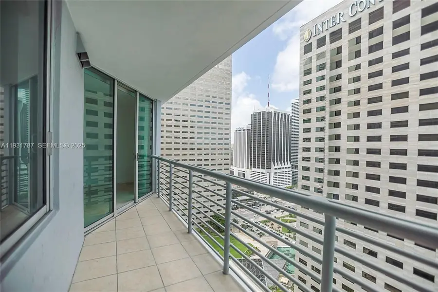 335 S Biscayne Blvd #2710, Miami, FL 33131 - Image #2