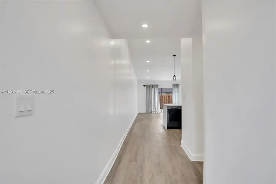 1330 SW 135th Ct, Miami, FL 33184 - Image #2