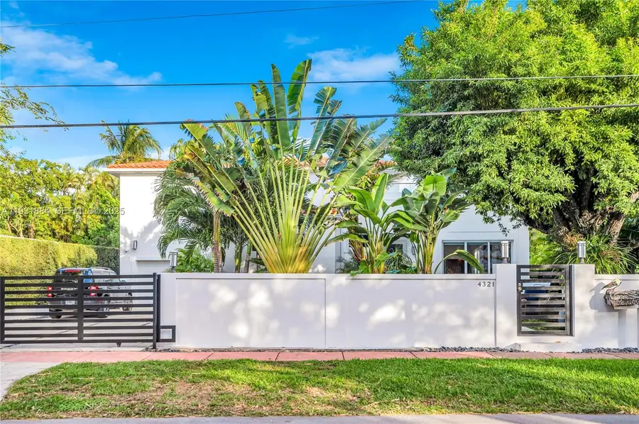 4321 Nautilus Dr, Miami Beach, FL 33140 - Image #3