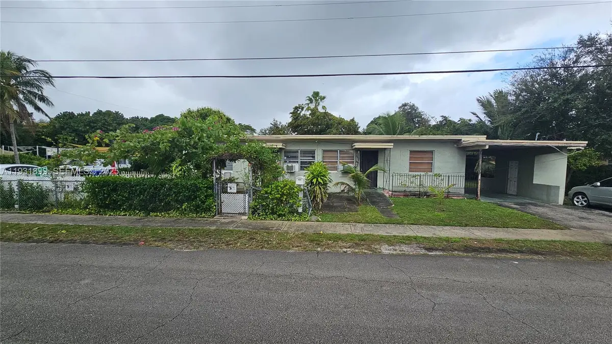 17000-17002 NE 3rd Ct, North Miami Beach, FL 33162 - Image #1