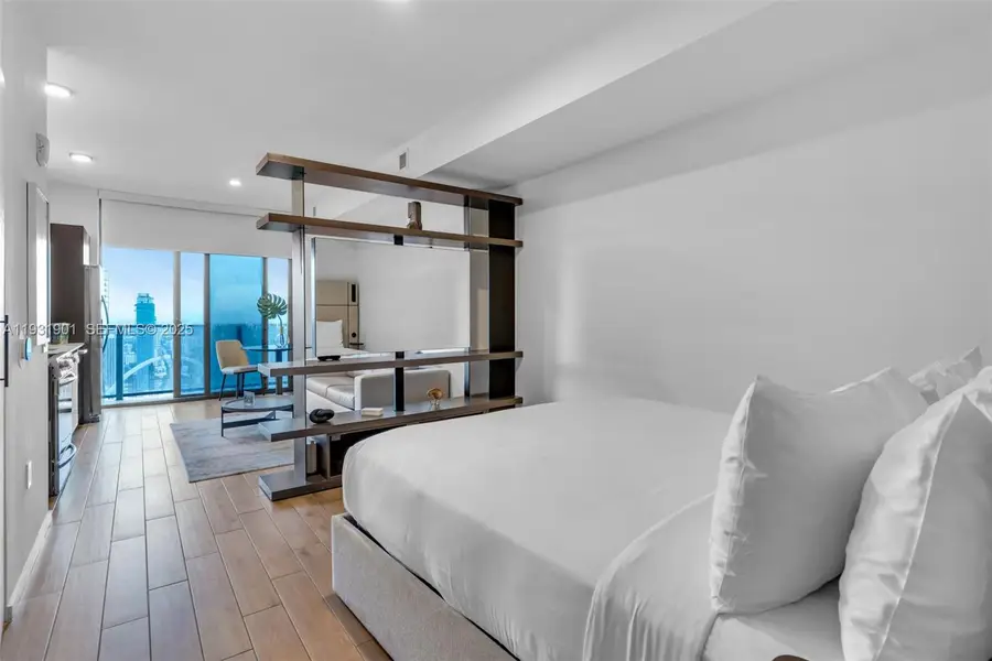 398 NE 5th St #4507, Miami, FL 33132 - Image #3