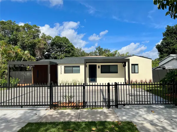 4555 SW 2nd St, Miami, FL 33134