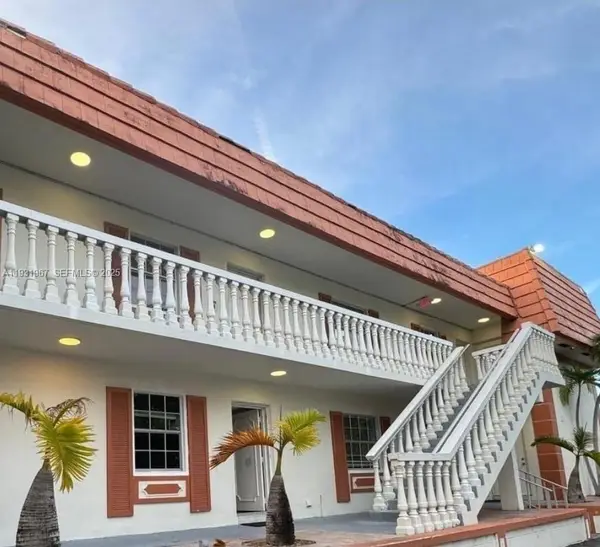 4321 NW 9th Ave #102, Deerfield Beach, FL 33064