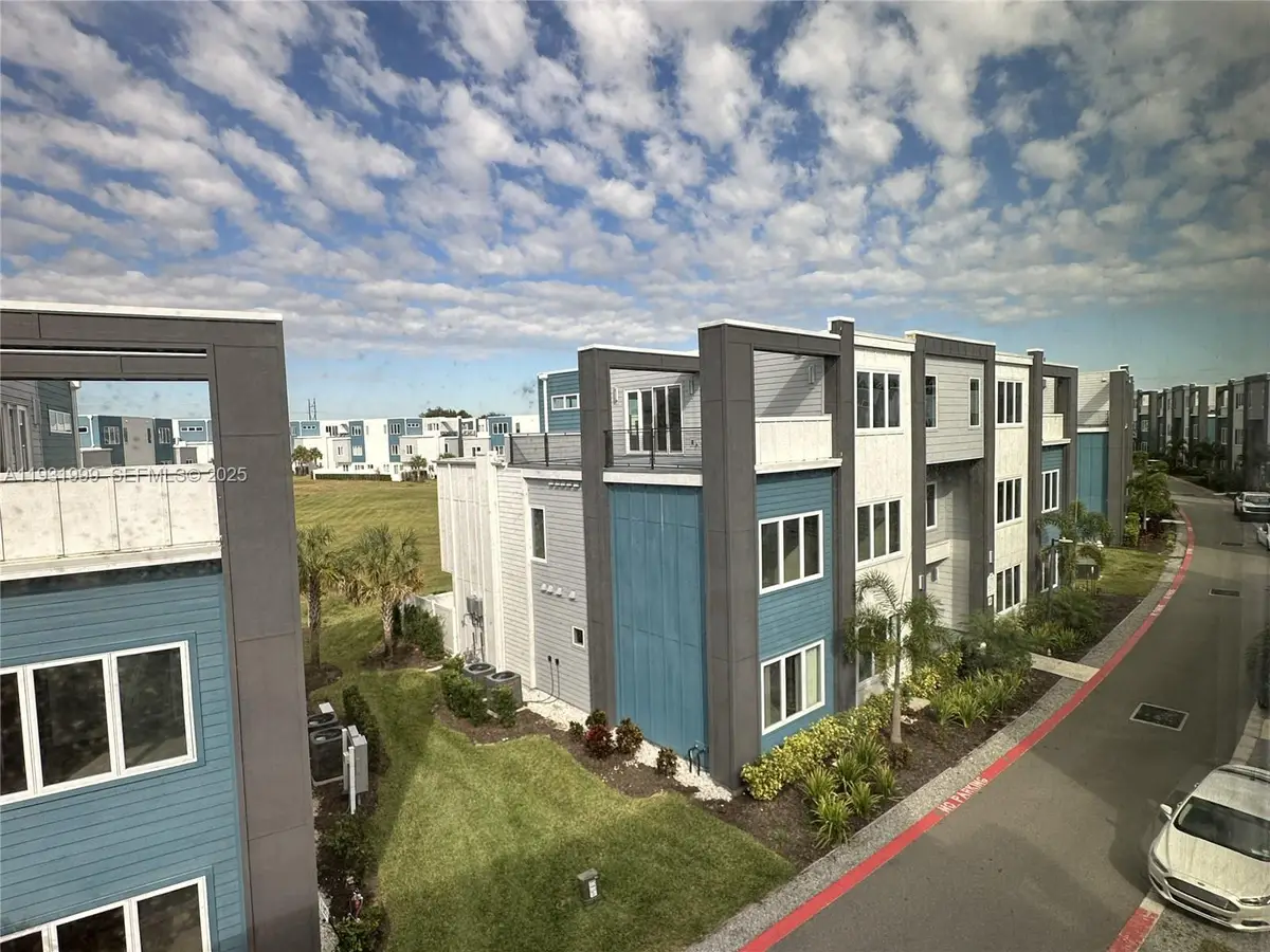 7760 Sandy Ridge Dr #206, Kissimmee, FL 34747 - Image #1