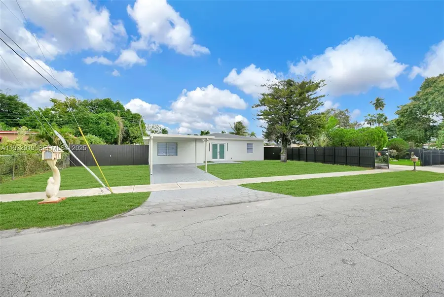 12621 NW 22nd Ct, Miami, FL 33167 - Image #3