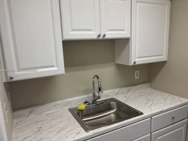 2750 Pierce St #3, Hollywood, FL 33020