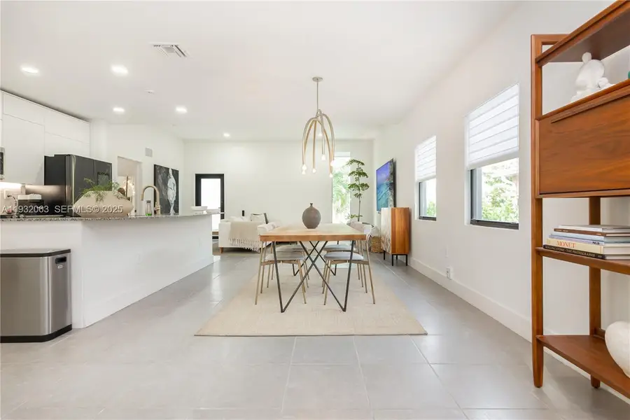 14000 NE 16th Ct, North Miami, FL 33181 - Image #2