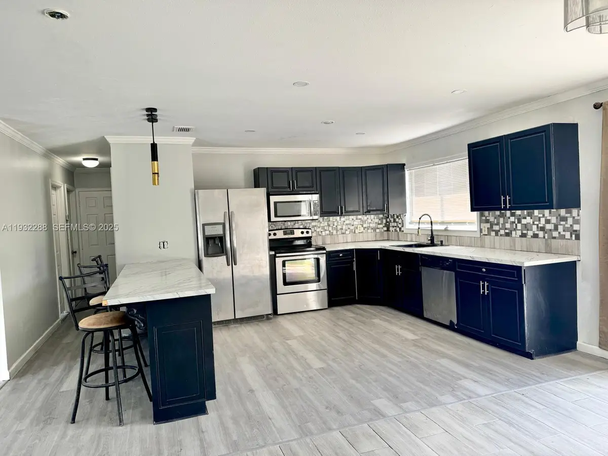 1822 SE Oxmoor Ct, Port Saint Lucie, FL 34952 - Image #1