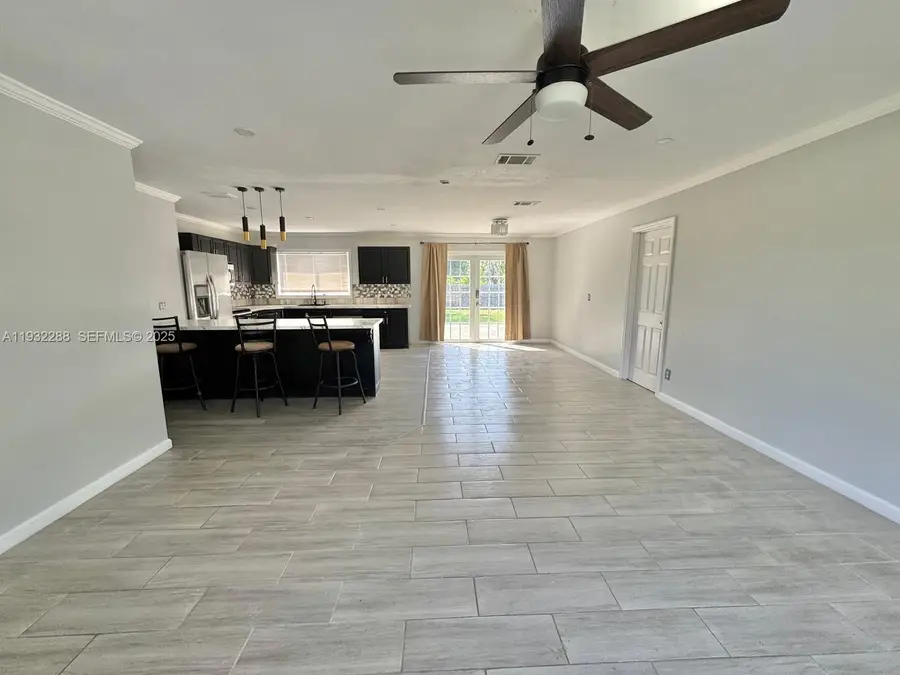 1822 SE Oxmoor Ct, Port Saint Lucie, FL 34952 - Image #3