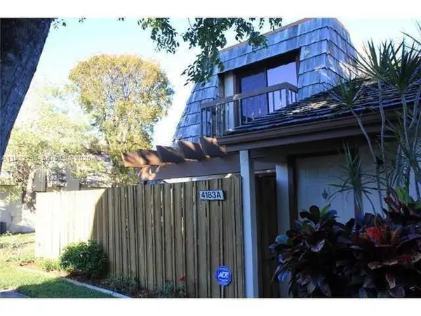 4183 Palm Bay Cir #A, West Palm Beach, FL 33406